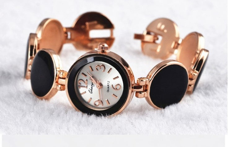 Mujor Quartz Wristwatch